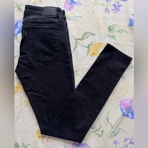 Levi’s 711 Skinny Woman’s Soft Black Jeans Sz 29Wx34L